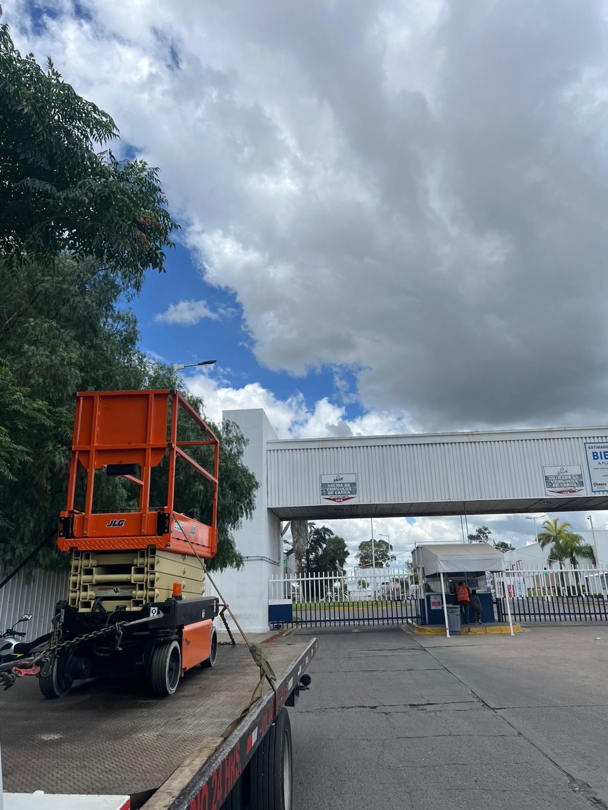 d488a9ef-3c14-4b5d-abe8-b5ab8897ced3